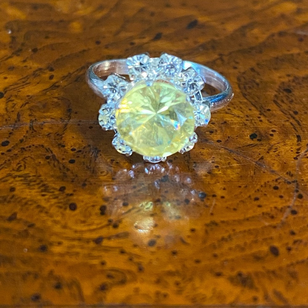 Elegant SilverTime and Yellow Gemstone Adjustable Ring